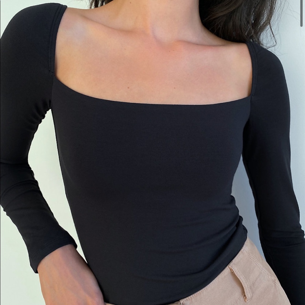 Aritzia Wilfred Free Chani long sleeve top NWOT